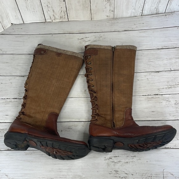 Ugg Smithfield Leather Knee Boots - Picture 12 of 15